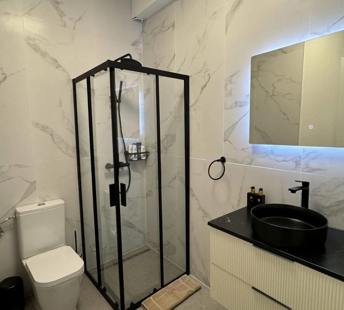 Apartmán Luxury Suites Royal By Rikas Hotels Antverpy