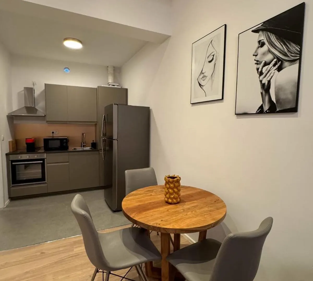 Luxury Suites Royal By Rikas Hotels Antverpy Apartmán